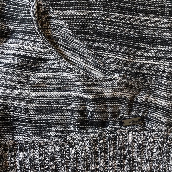 Wilfred Flaubert Sweater - Picture 7 of 7